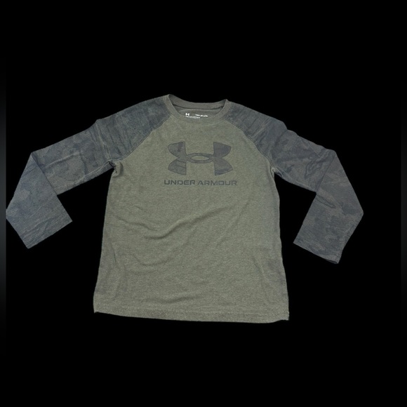 Under Armour Kid's camo Graphic Long Sleeves T-Shirt | Ysm - Picture 1 of 3